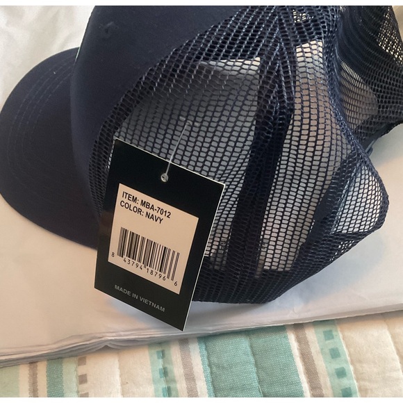 Fashion City -  LAKETIME Embroidered Patch Baseball Cap with Mesh Back - Picture 4 of 6